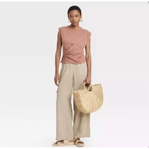 A New Day Women's Medium T-Shirt Brown Slim Fit Drape Wrap Top Short Sleeve, New - Picture 3 of 6